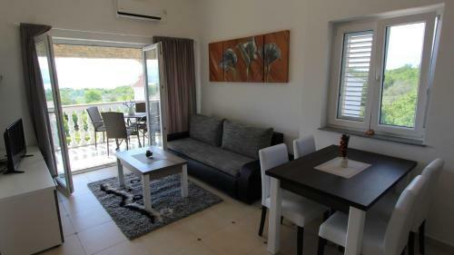 Hostal Apartments Jela