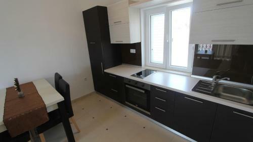 Hostal Apartments Jela