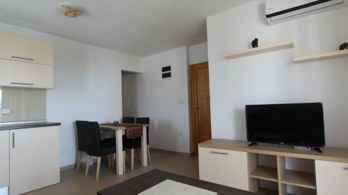 Hostal Apartments Jela