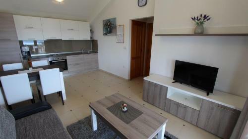 Hostal Apartments Jela