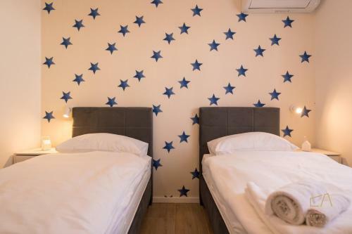 Hostal Luxury Apartments Loma