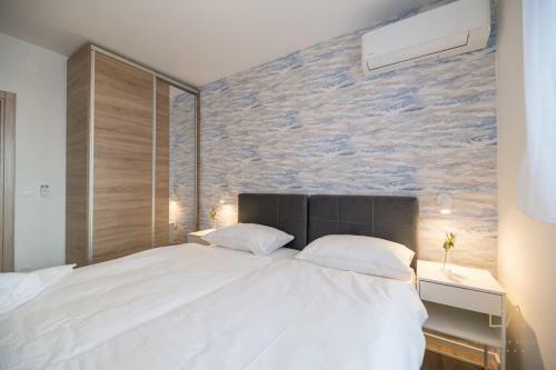 Hostal Luxury Apartments Loma