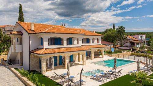 Hostal Luxury Apartments Loma