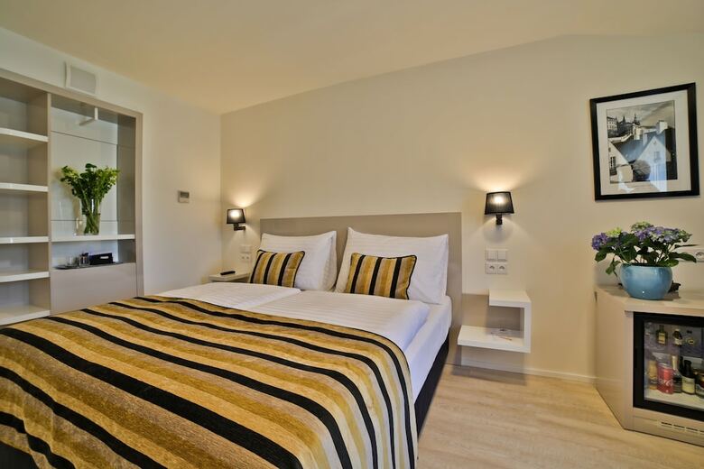 Ariston & Ariston Patio Hotel