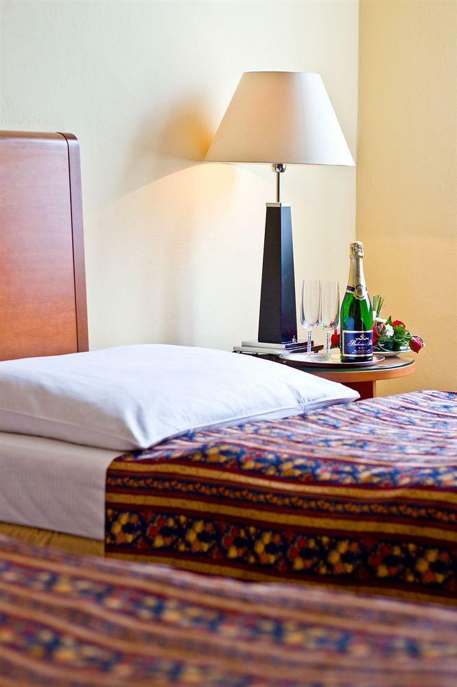 Hotel Harmony