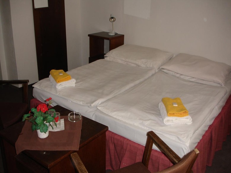 Ea Hotel Jasm�n