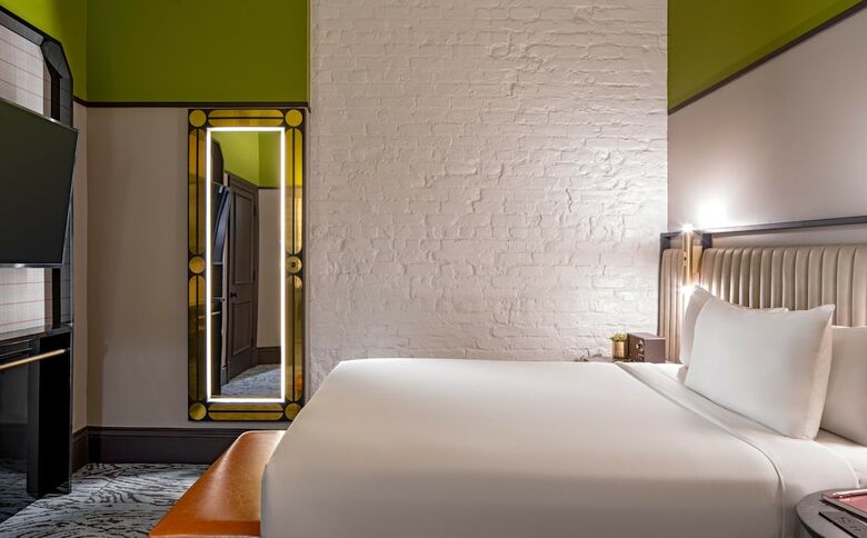 Pelham Hotel