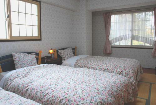 Hakuba Brownie Cottages & Condominiums