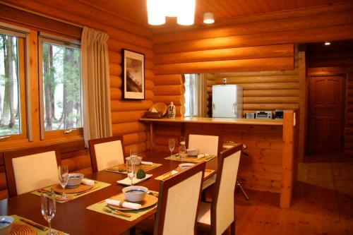 Villa Big Bear Chalets & Apartments