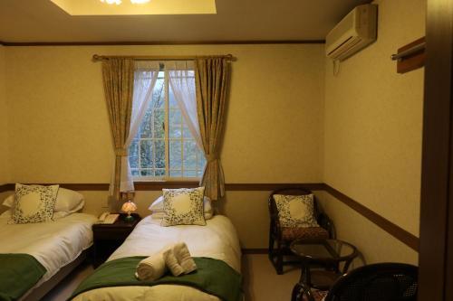 Bed & Breakfast Resort Inn White Silver