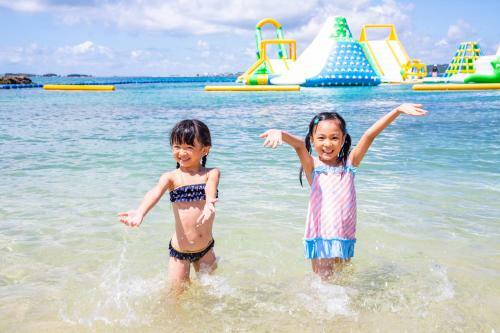 Kanucha Bay Hotel & Villas
