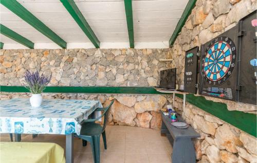 Three-bedroom Holiday Home In Tkon