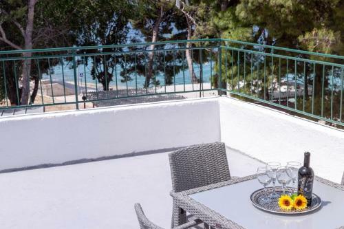 Hostal Apartments Paola