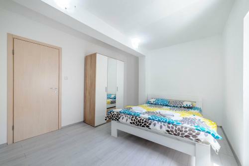 Hostal Apartments Paola