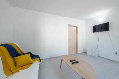 Hostal Apartments Paola