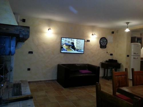 Villa Royal Blue