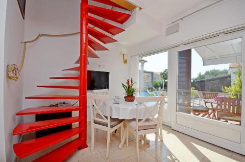 House Pool & Sport Holiday Complex