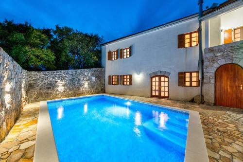 Vila Nina