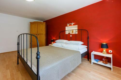 Apartamentos Emaris