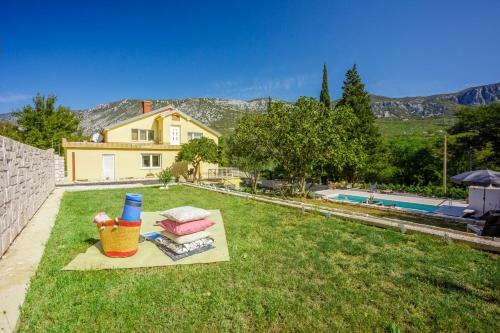 Apartamentos Emaris
