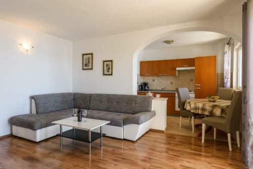 Hostal Apartments Marija 1842