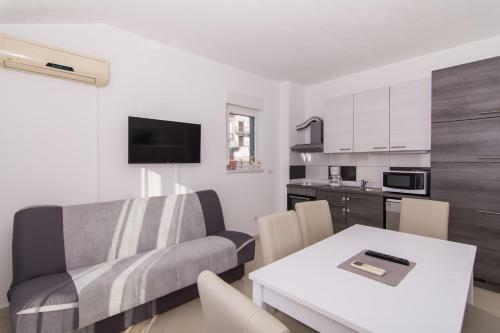 Apartment Aba