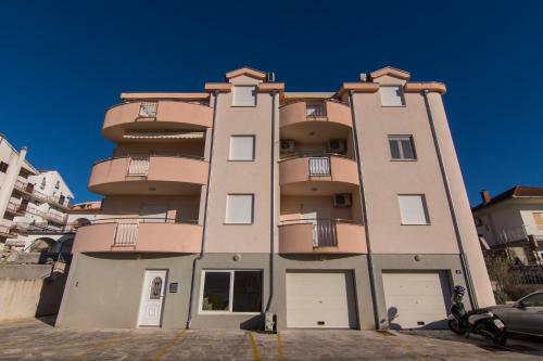 Apartment Aba