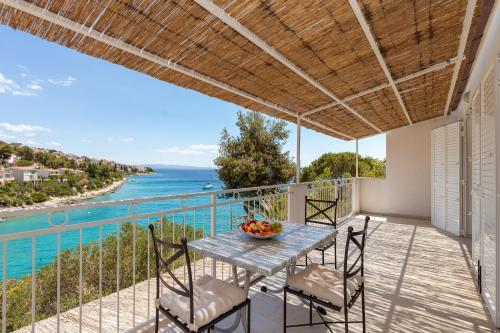 Mavarstica Villa Sleeps 14 With Air Con And Wifi