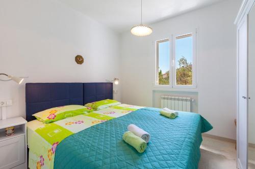 Mavarstica Villa Sleeps 14 With Air Con And Wifi