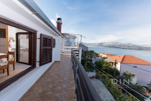 Apartamento A1 Large Apt With The Big Terrace & Great Sea View