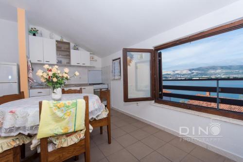 Apartamento A1 Large Apt With The Big Terrace & Great Sea View
