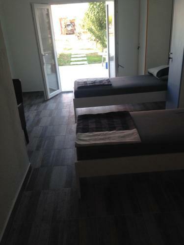Hostal Rooms Chill Out Beach