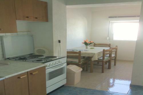 Sea View Apartments - 100 M To Beach Tanya II