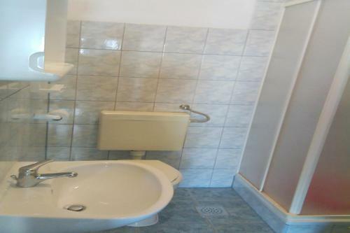 Sea View Apartments - 100 M To Beach Tanya II