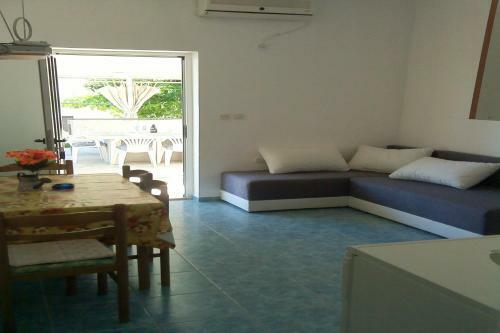 Sea View Apartments - 100 M To Beach Tanya II