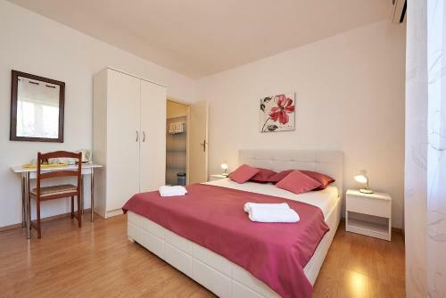 Hostal Apartments And Rooms Ivo - Garden