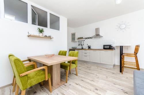 Apartments Ana I