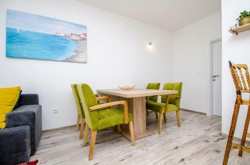 Apartments Ana I