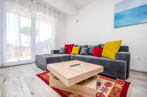 Apartments Ana I