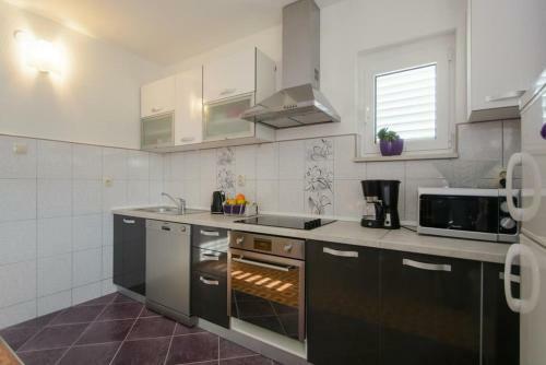 Apartment Maris - Location&parking