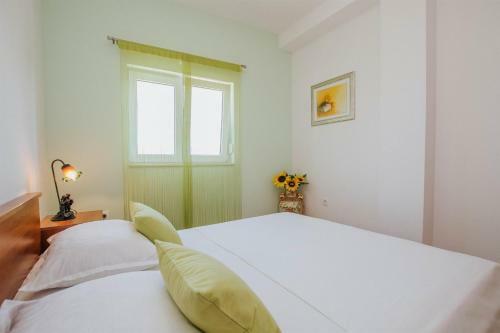 Apartments Dome-30m From Beach