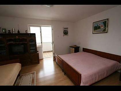 Apartments Dome-30m From Beach