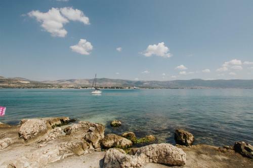 Apartments Dome-30m From Beach