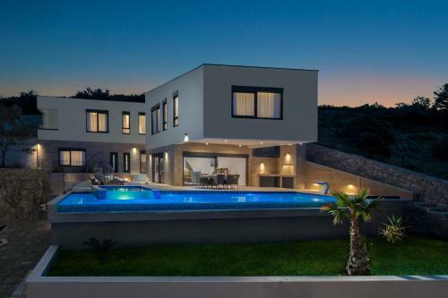 Luxury Villa Gold Pearl With Pool