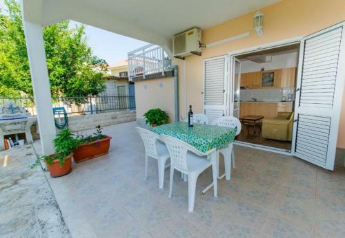 Apartments Mik - 30 M From Beach