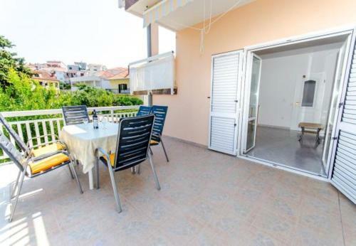 Apartments Mik - 30 M From Beach