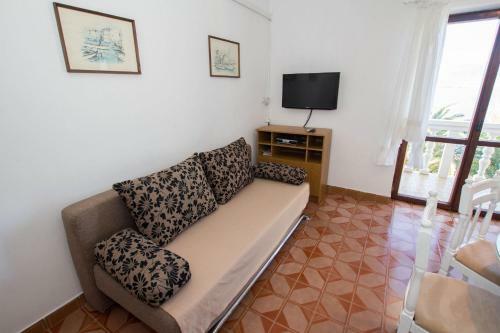 Apartments David - 20m From Beach