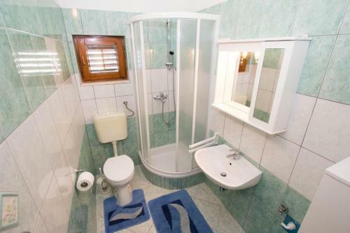 Apartments David - 20m From Beach
