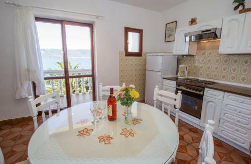Apartments David - 20m From Beach