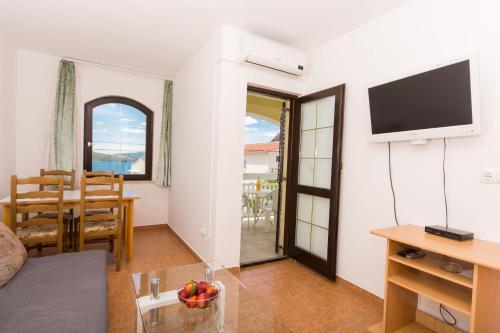 Apartments Ciovo